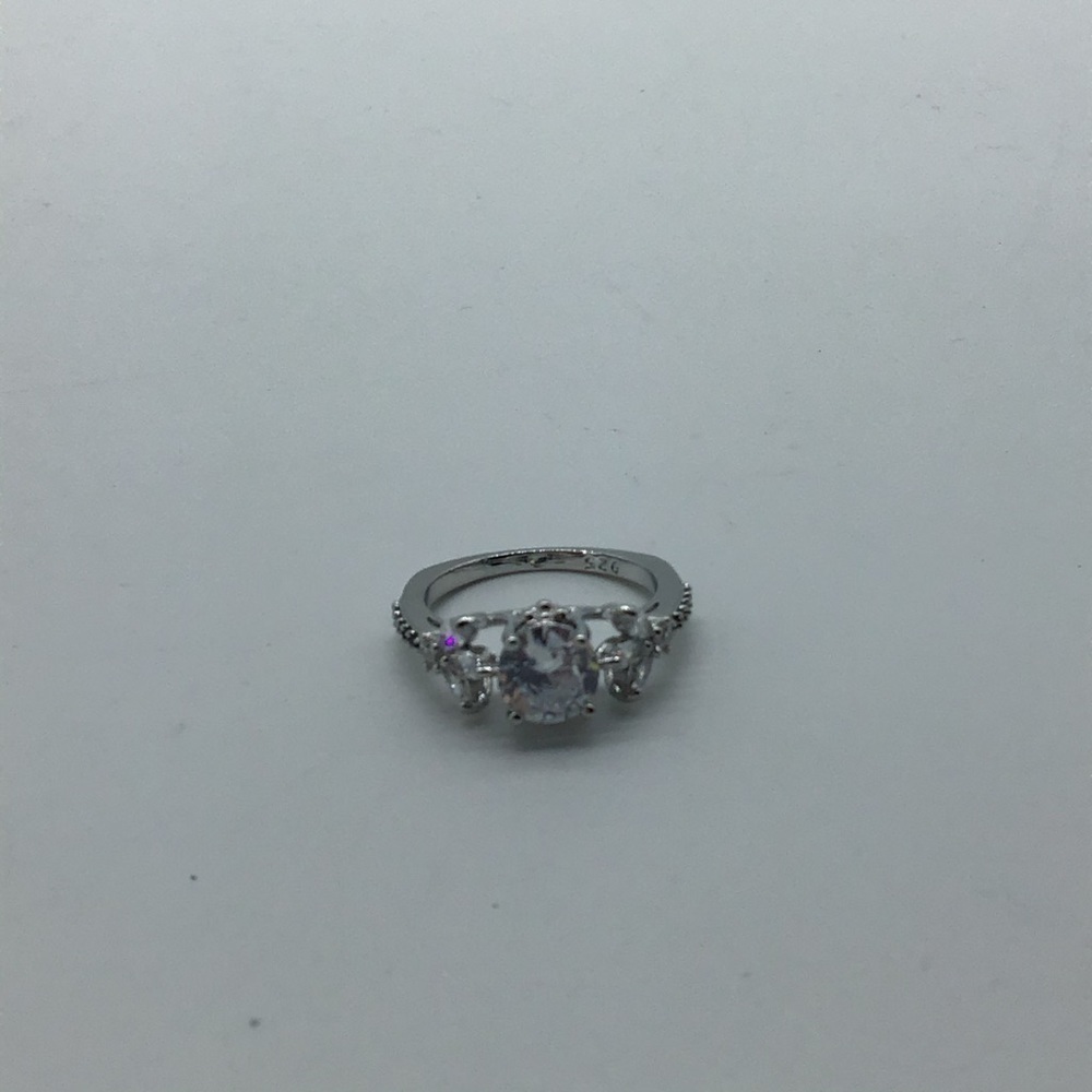 New white crystal fashion engagement ring size 7 - Picture 16 of 16